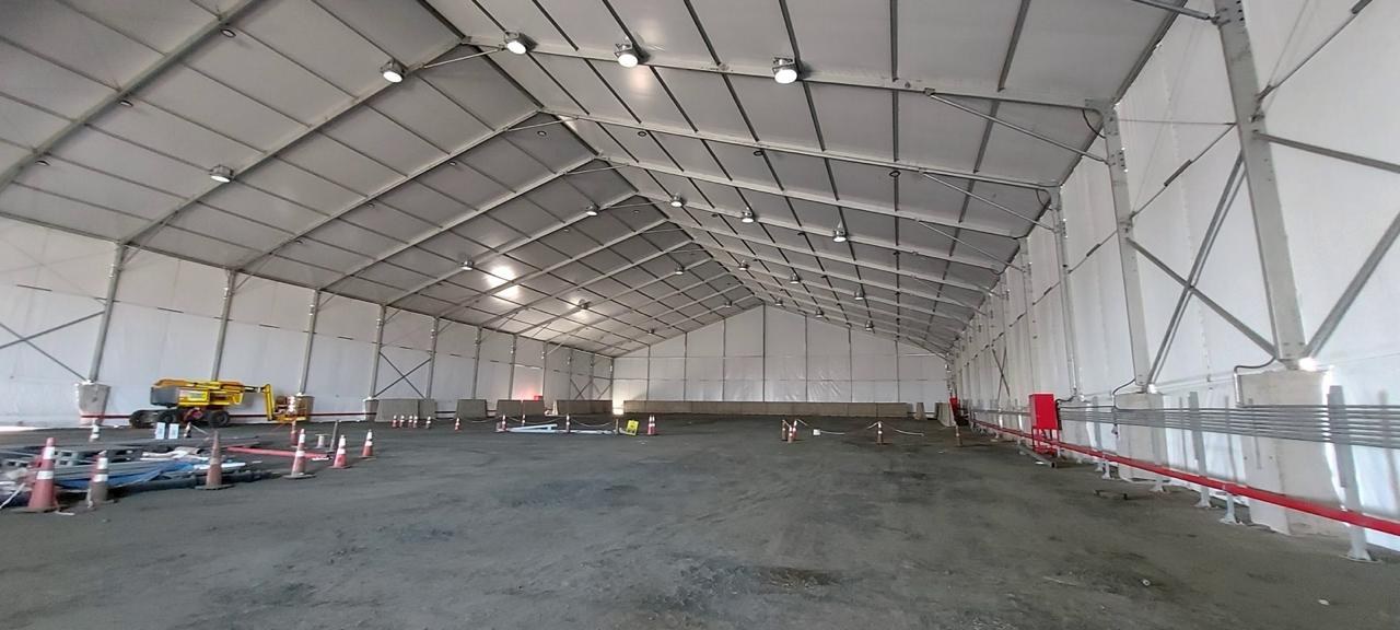 Carpa industrial Alaska — vista interior