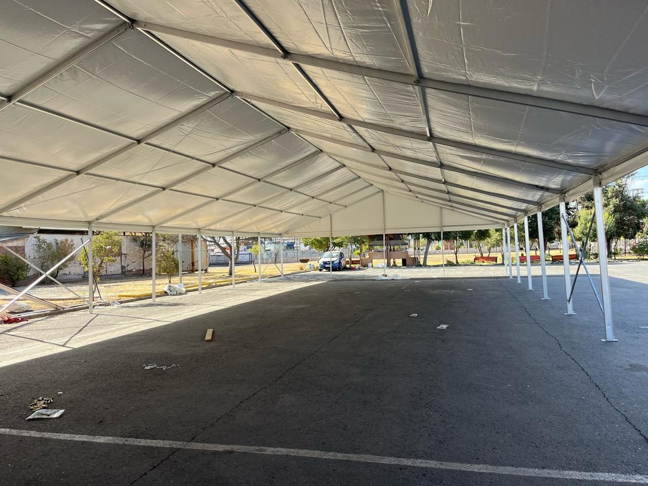Carpa de eventos 360 m² Alaska — vista exterior